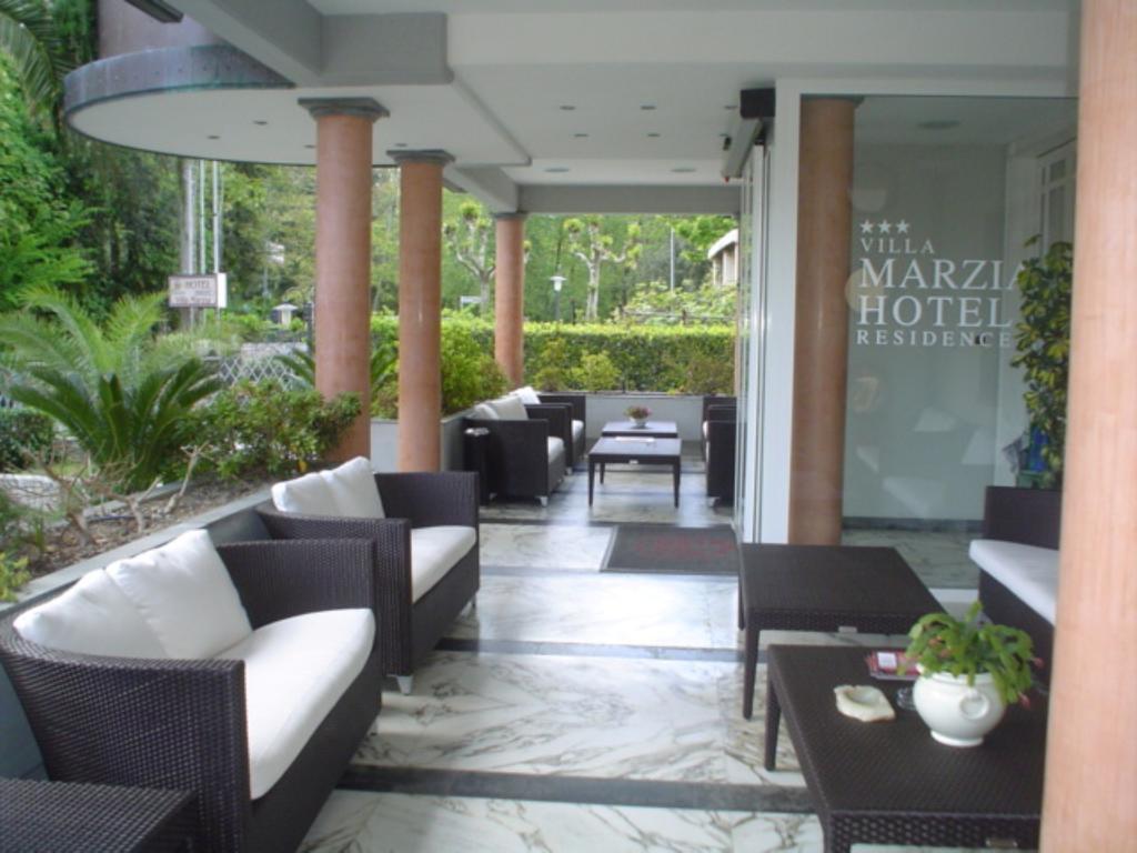 Hotel Residence Villa Marzia Marina di Pietrasanta Exterior photo